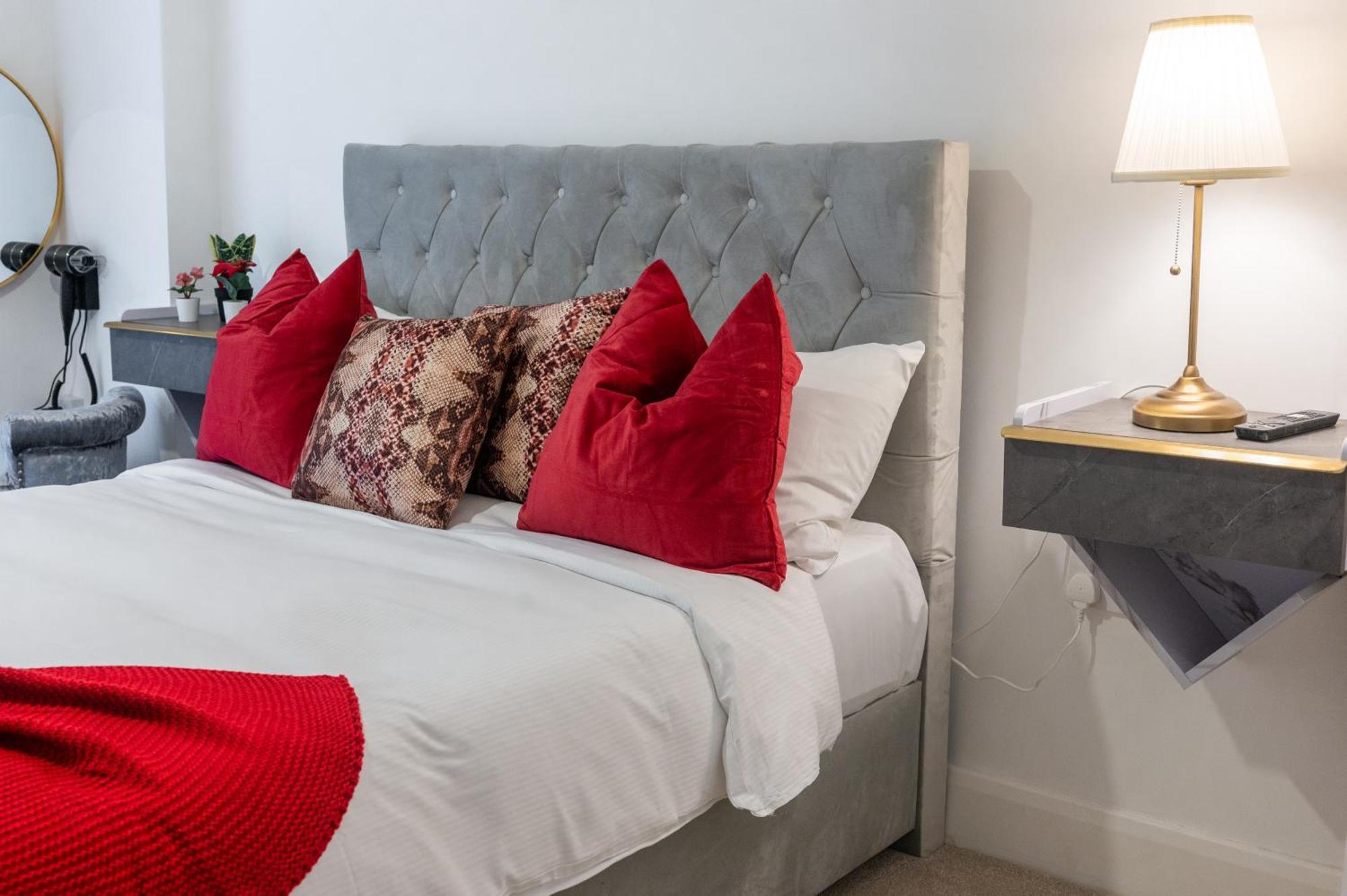 לונדון Luxury City Escape Apartments מראה חיצוני תמונה